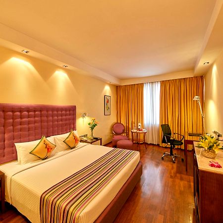 Royal Orchid Central Bangalore, Mg Road Eksteriør bilde