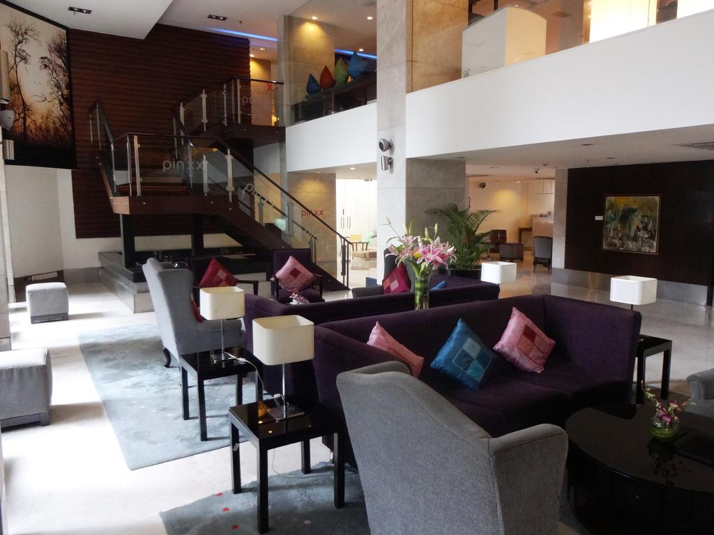 Royal Orchid Central Bangalore, Mg Road Eksteriør bilde