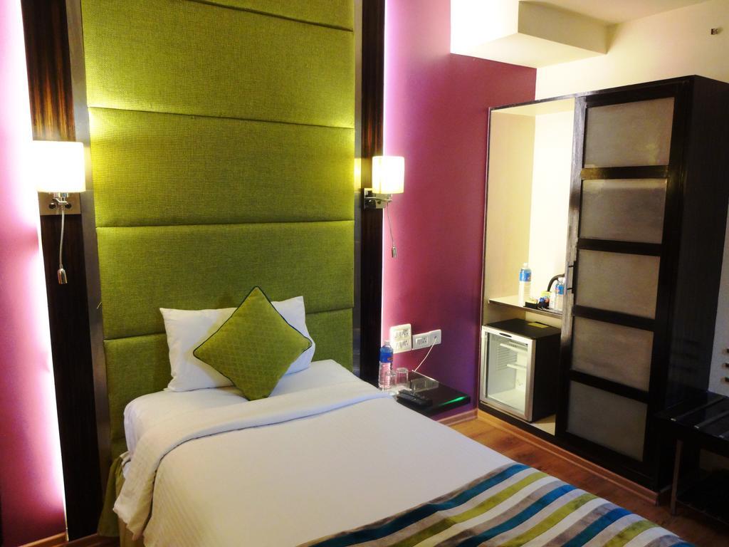 Royal Orchid Central Bangalore, Mg Road Rom bilde