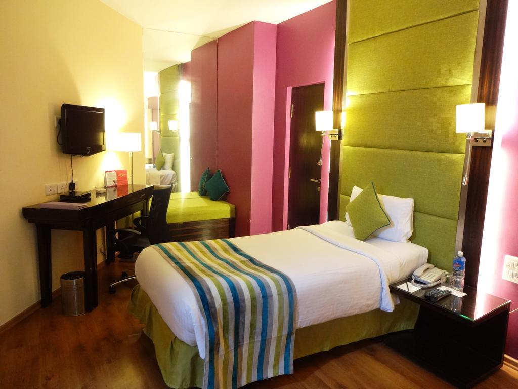 Royal Orchid Central Bangalore, Mg Road Rom bilde