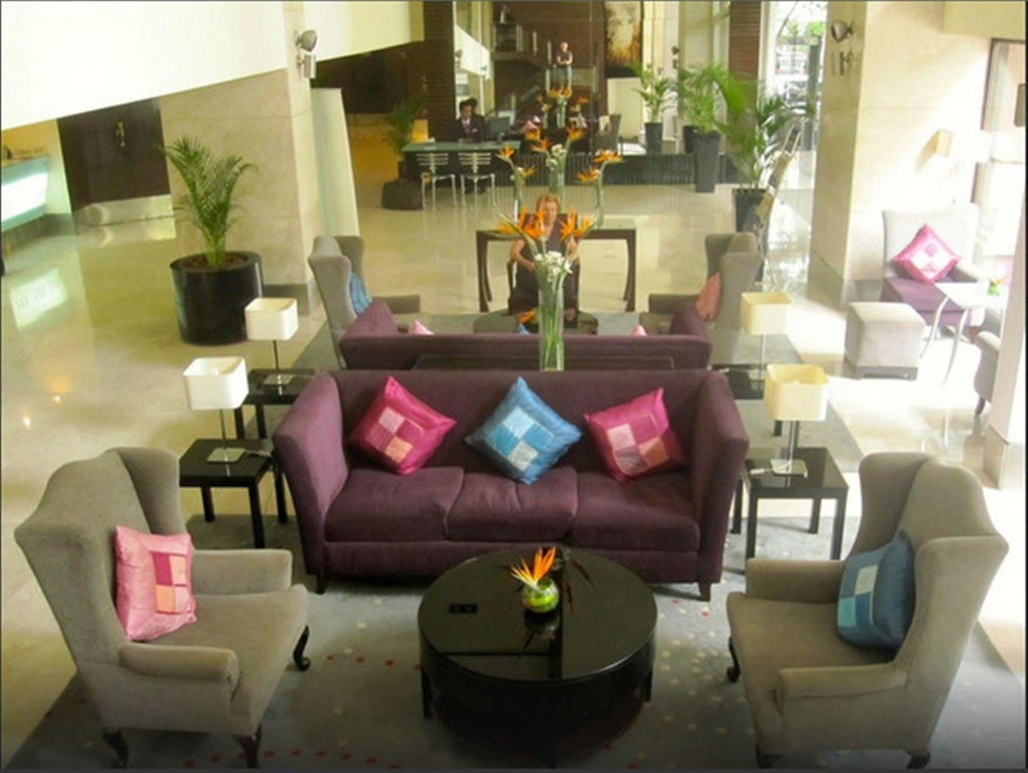 Royal Orchid Central Bangalore, Mg Road Eksteriør bilde