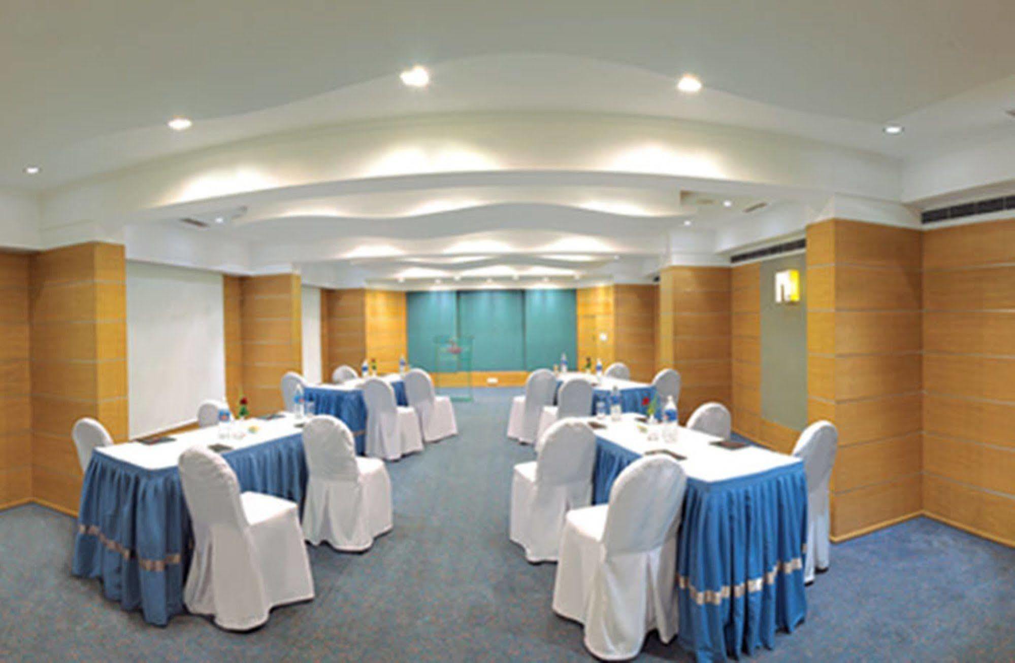 Royal Orchid Central Bangalore, Mg Road Eksteriør bilde